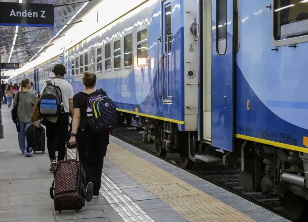El Gobierno avanzará con el intento de privatizar los ferrocarriles