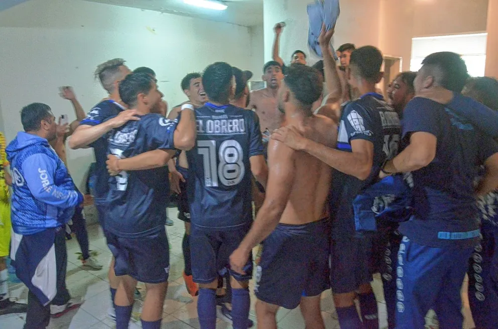 Newbery gritó "Bicampeón" en dominios del Globo
