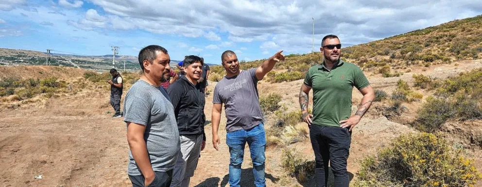 Güenchenen recorrió el predio donde se construirá el polideportivo más grande de la provincia