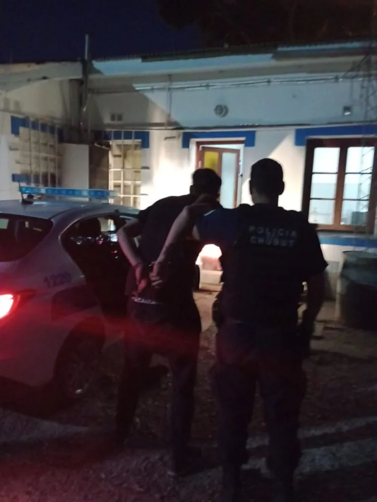 Detuvieron a un sujeto que ingresó a robar en un domicilio de Kilómetro 3