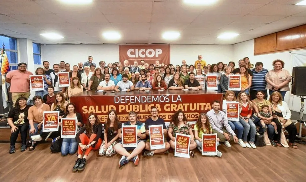 Para profesionales de la salud “el DNU y la ‘ley ómnibus’ atentan contra el derecho a la Salud Pública de la población”