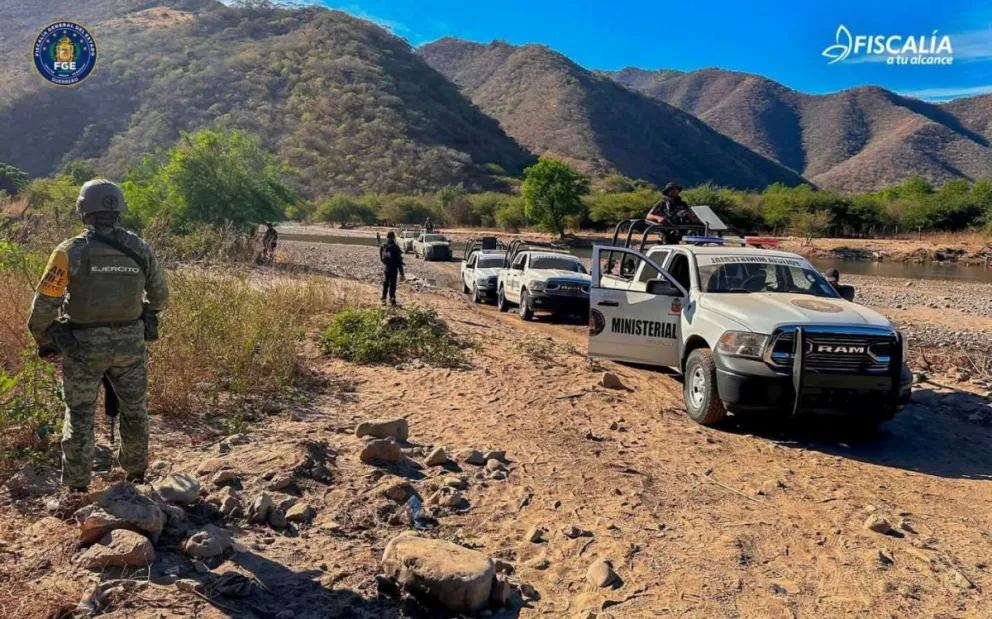 Autoridades mexicanas investigan masacre tras enfrentamiento entre grupos criminales en un desierto
