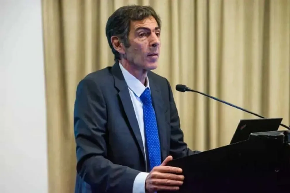 El secretario de Energía de Milei le contestó a Cristina Kirchner: “Dejaron el sistema eléctrico al borde del colapso”
