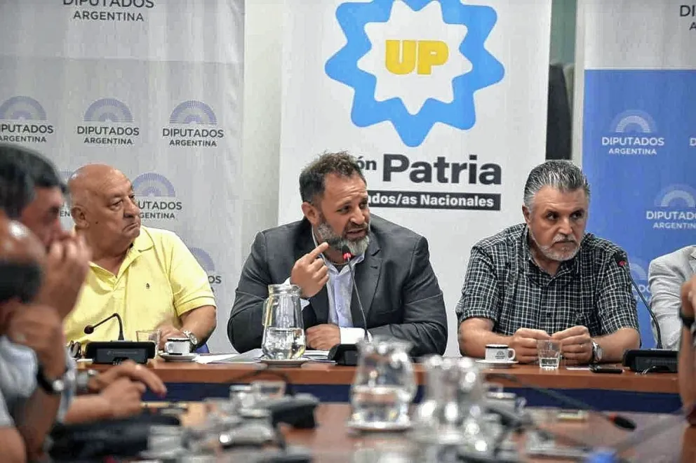 Glinski se reunió con sectores pesqueros preocupados por los anuncios del gobierno nacional con respecto a la industria