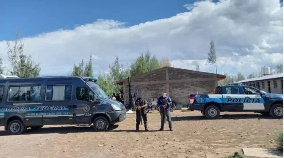 Rescataron a 92 personas que eran explotadas laboralmente en Mendoza