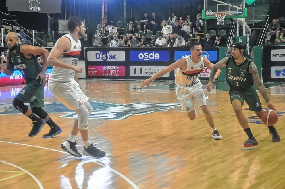 Gimnasia sigue festejando