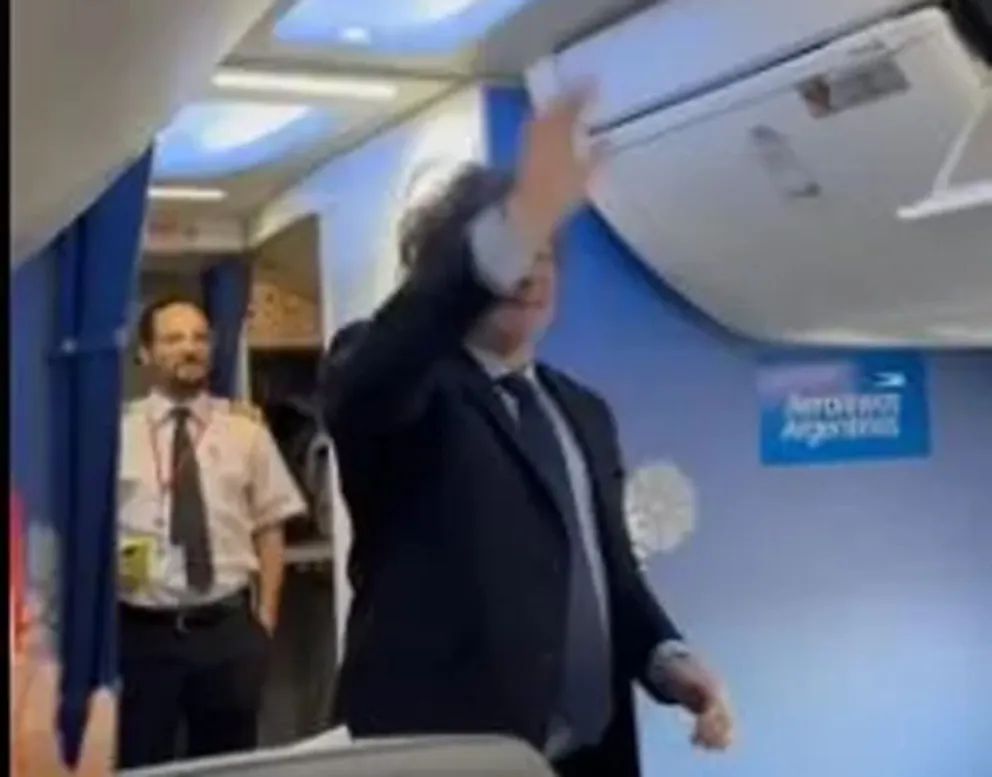 Milei viaja a Davos, en su primera salida del país: recibió más de 80 pedidos de audiencia