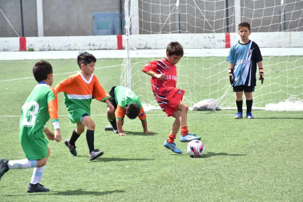 Comenzó el Campeonato de fútbol “Comunitario Verano 2024” en Comodoro Rivadavia