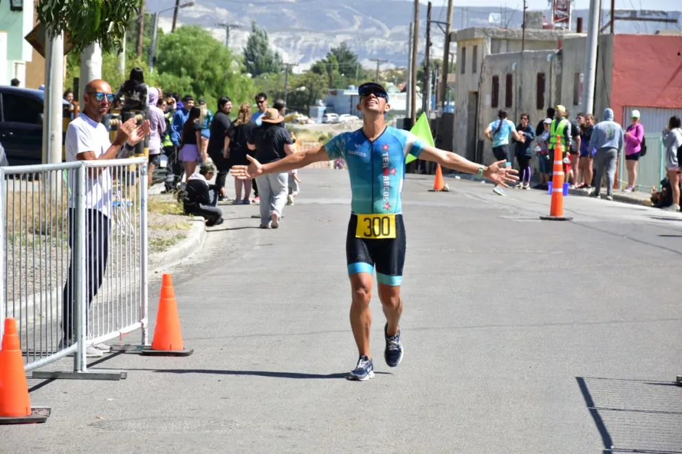Marcos Paves fue el ganador de la 4ta. fecha del Provincial de Triatlón