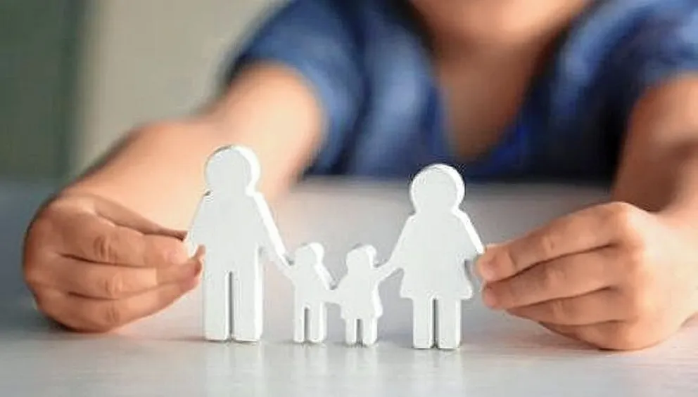 Buscan a familias del corazón que puedan recibir a niños y niñas de 0 a 3 años de edad