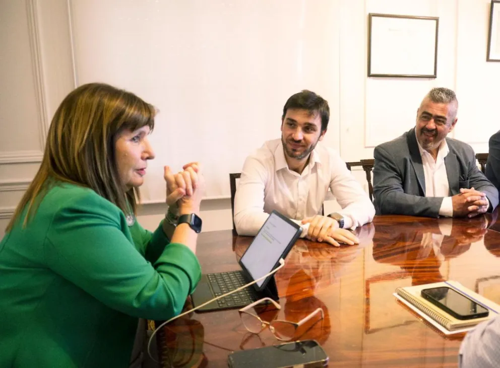 Torres y Bullrich acordaron la creación de un comando unificado de seguridad para Trelew