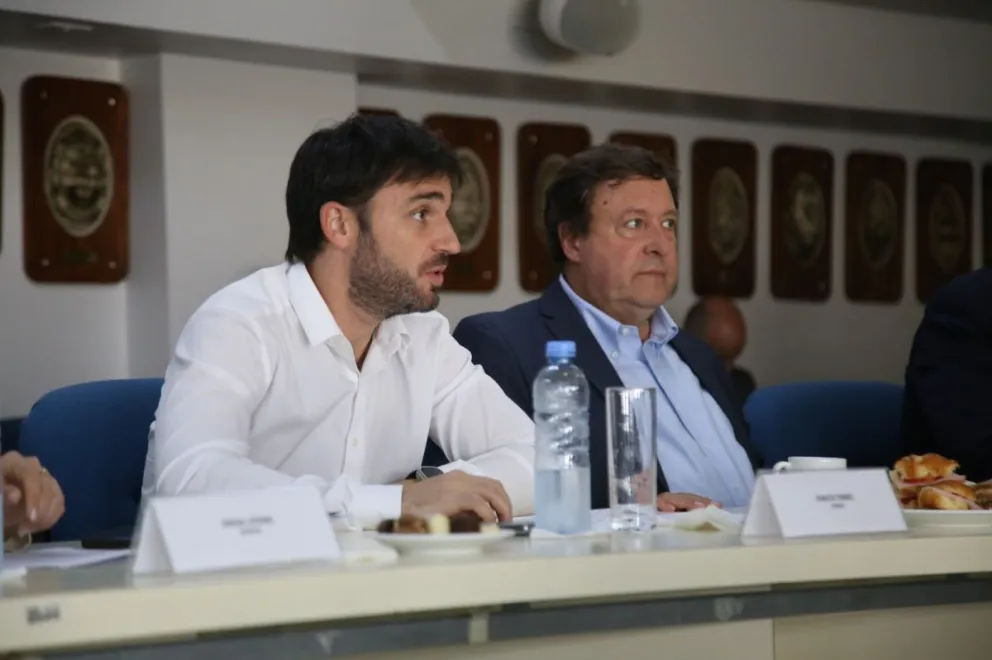 Torres: "Vamos a defender siempre los recursos de las provincias"