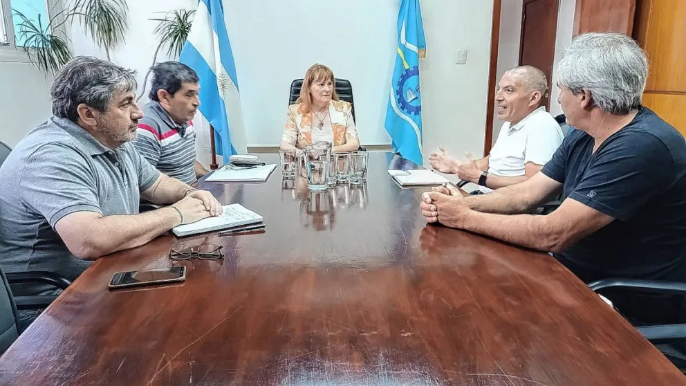 Provincia avanza con el proyecto de plantación de maíz para generación de energía