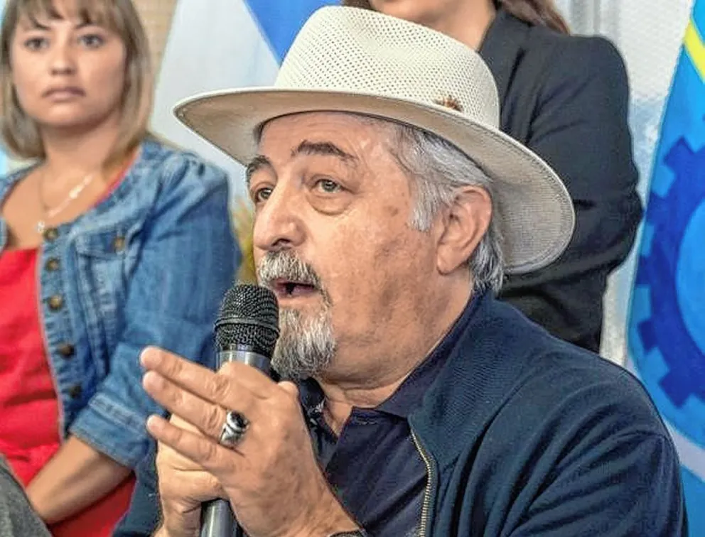 Macharasvhili: “Lo que me sorprendió fue que se haya elevado un proyecto sin haberlo charlado”