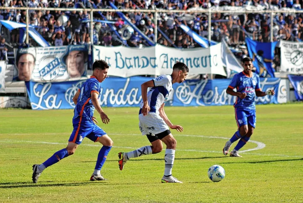 La recta final para C.A.I. y Newbery