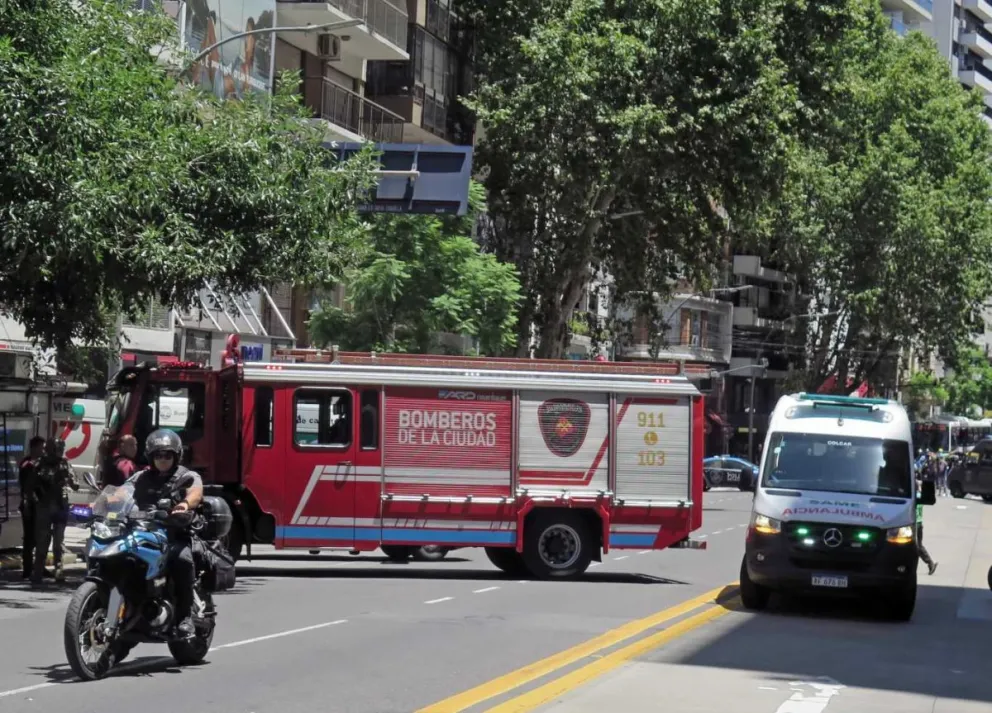 Un hombre se atrincheró en un departamento de Recoleta y tomó de rehén a su pareja y su hijo