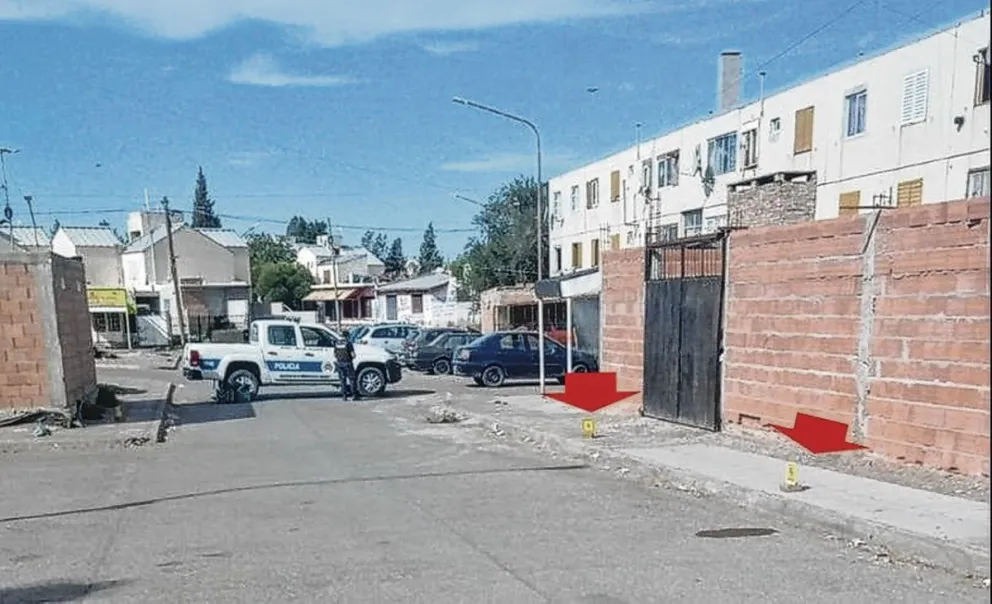 Intento de asesinato en Trelew: aclaran que la víctima tiene tres impactos de bala y no cuatro; el agresor sigue prófugo
