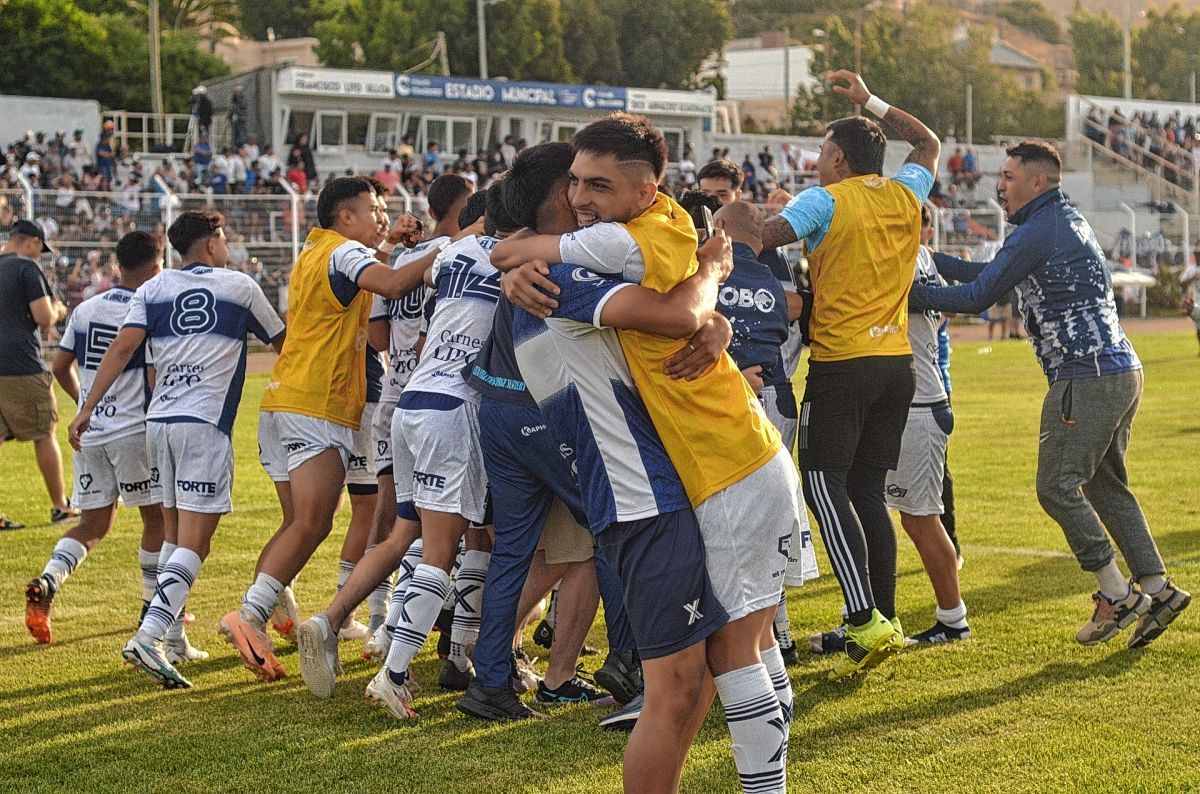 Jorge Newbery Otra Vez Finalista | Diario Crónica