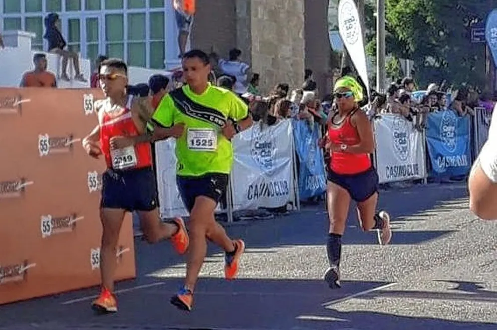 Atletas locales se organizan para correr una simulación de la Corrida Internacional de Crónica