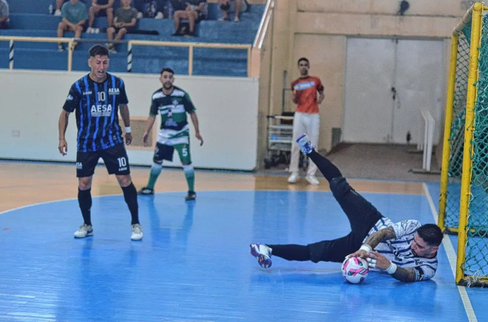 Halcones Futsal goleó por la División Honor