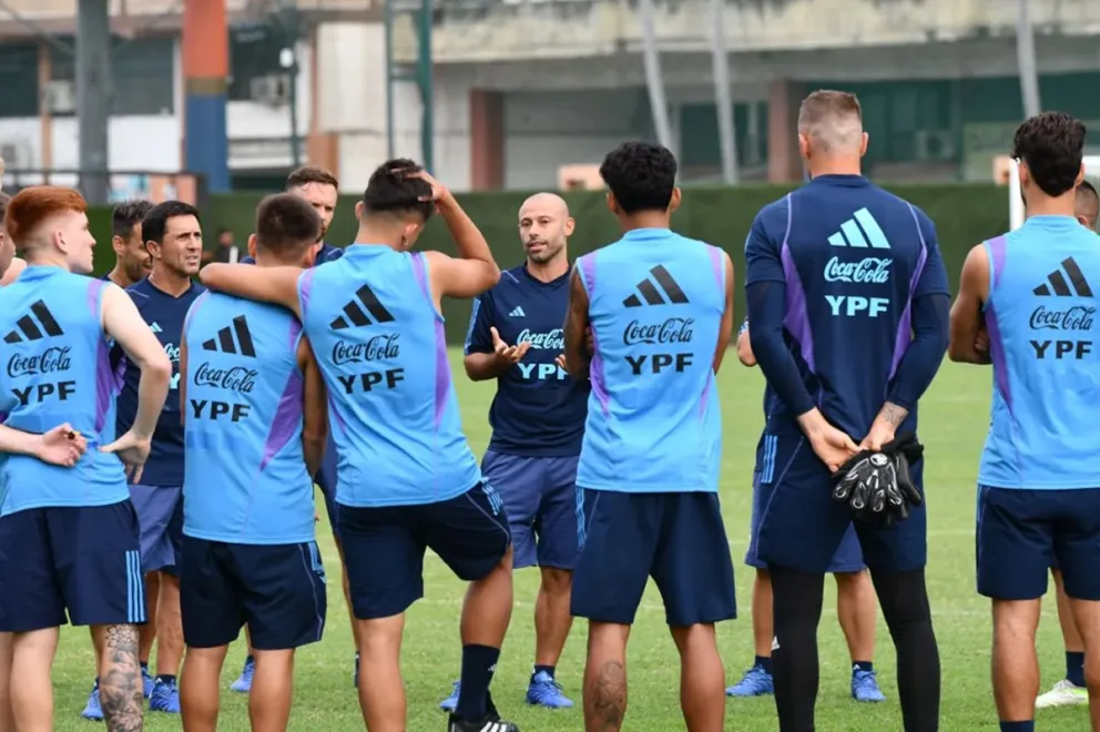 Argentina enfrenta a Perú por la segunda fecha del Preolímpico