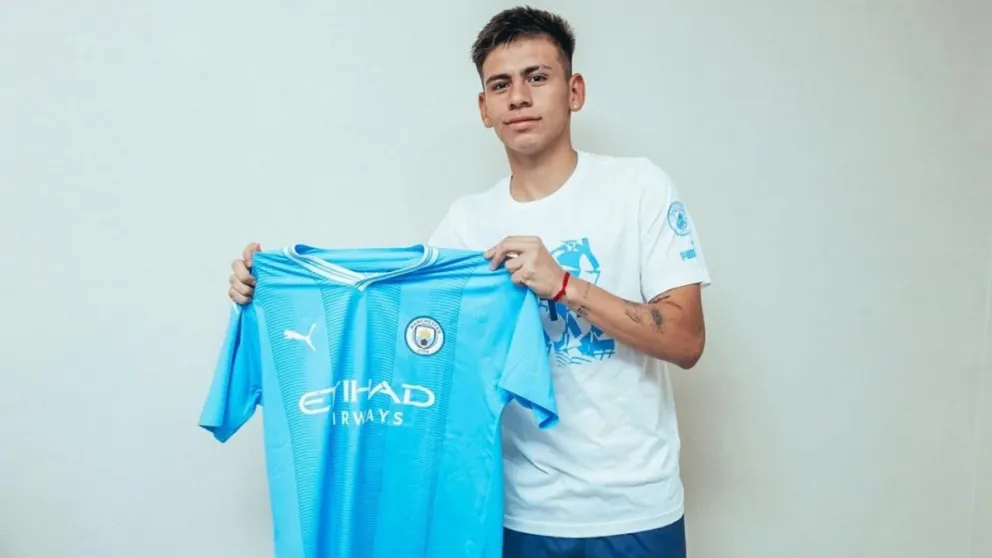 Manchester City oficializó la compra del "Diablito" Echeverri