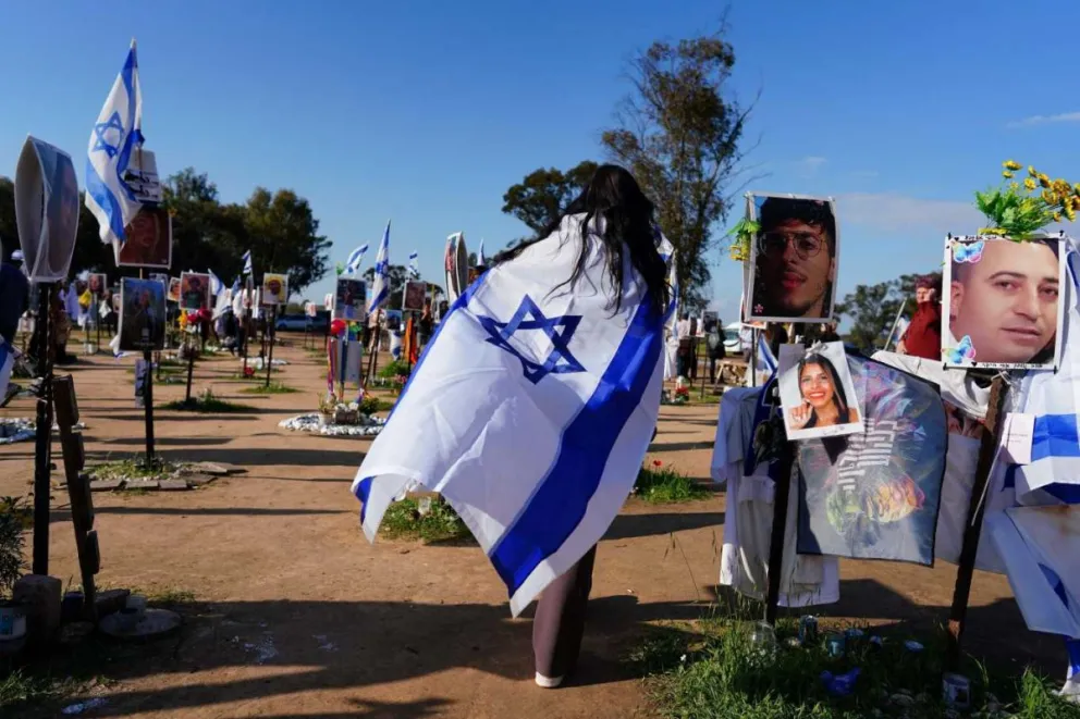 El lugar de fiesta israelí que fue atacado por Hamás atrae a cientos de turistas