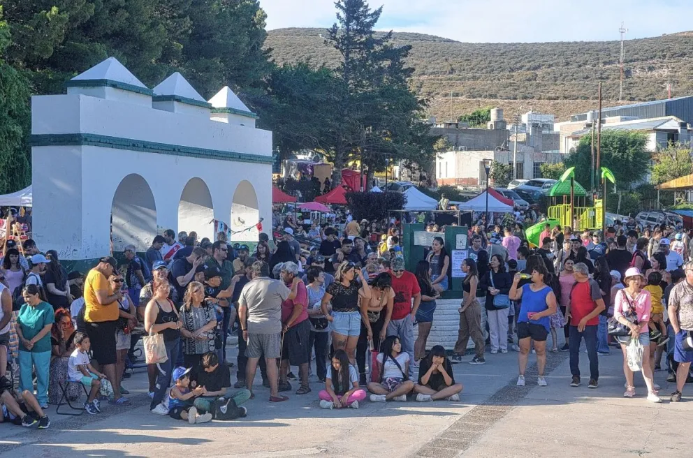 Gran convocatoria en el primer día de la Fiesta del Damasco