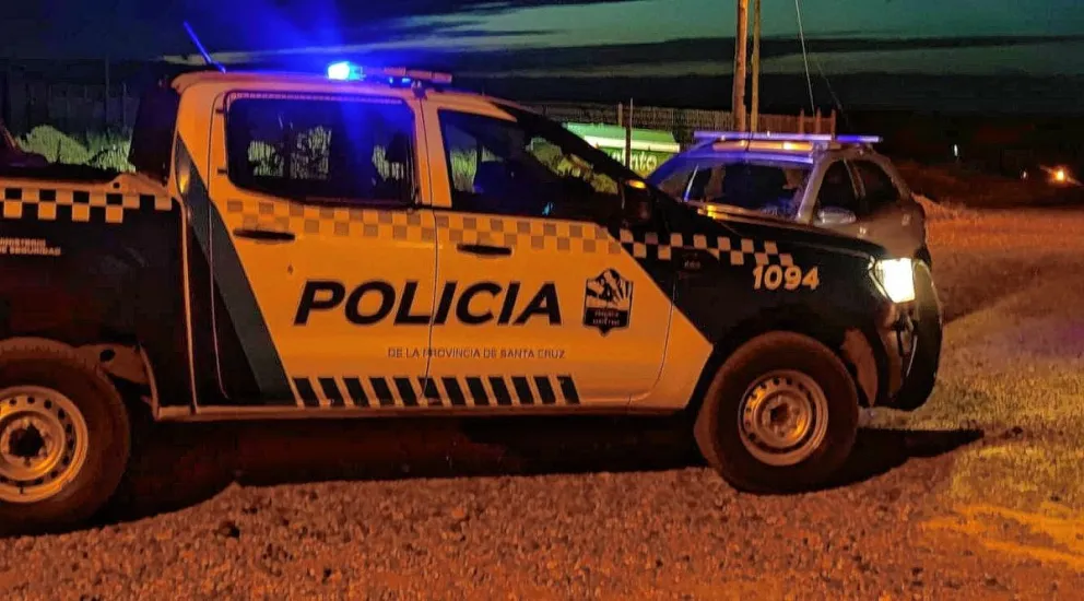 Tres sujetos detenidos por intento de robo y enfrentamiento armado con el damnificado