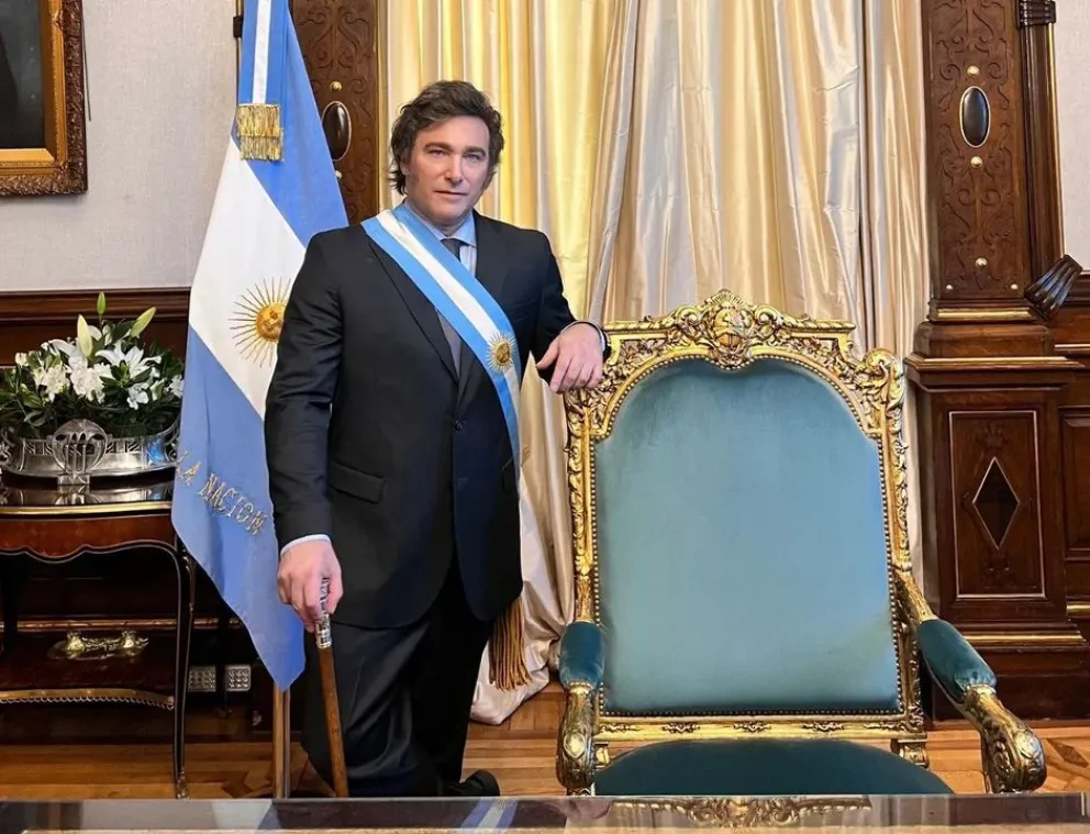 Milei reveló que su Gobierno entablará “una relación adulta” con Reino Unido en la negociación por las Islas Malvinas