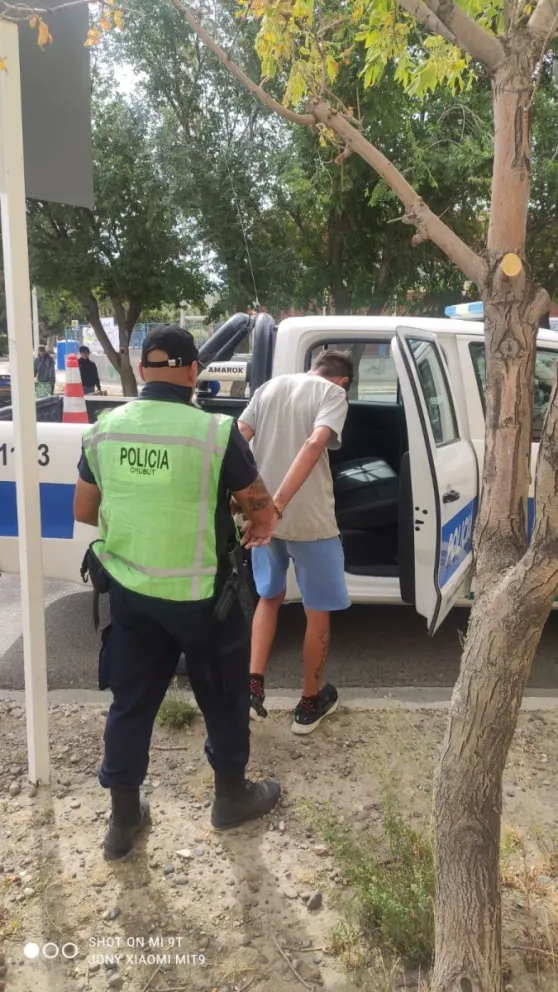 Tenía pedido de captura y lo detuvieron en barrio Pueyrredón