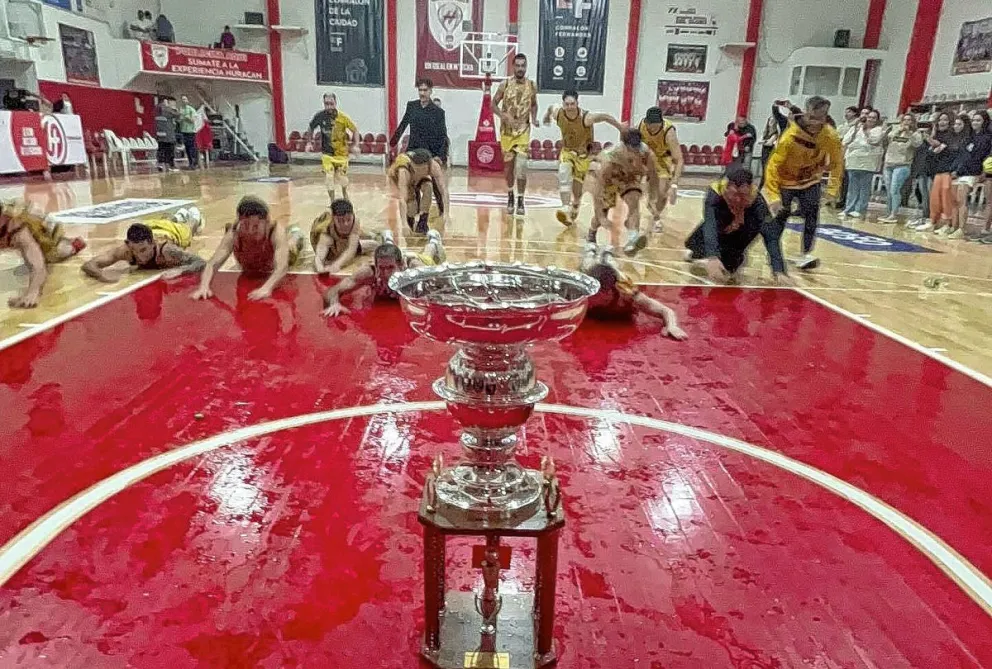 El club Náutico Rada Tilly no jugará la Liga Federal de Básquet