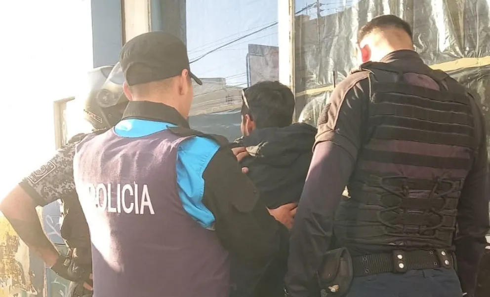 Aprehendido por robar una planchita de pelo