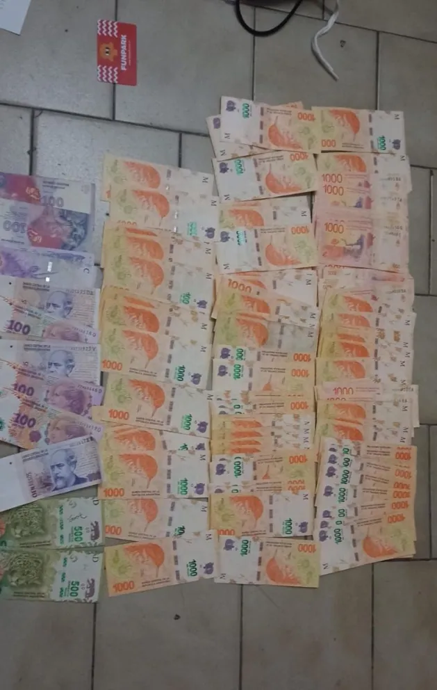 Lo demoraron por su actitud agresiva y terminaron constatando que tenía droga en su poder