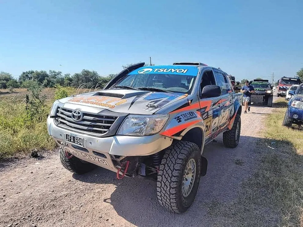 Sergio Larreguy lidera en su categoría corrida la primera etapa