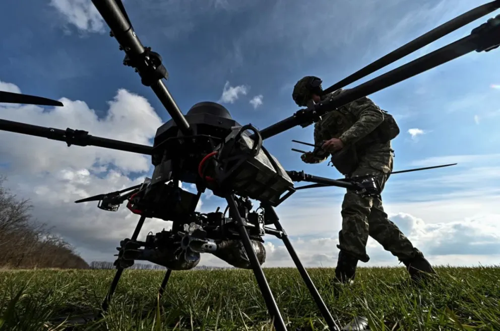 Ucrania bombardeó con drones la refinería de petróleo rusa de Volgogrado