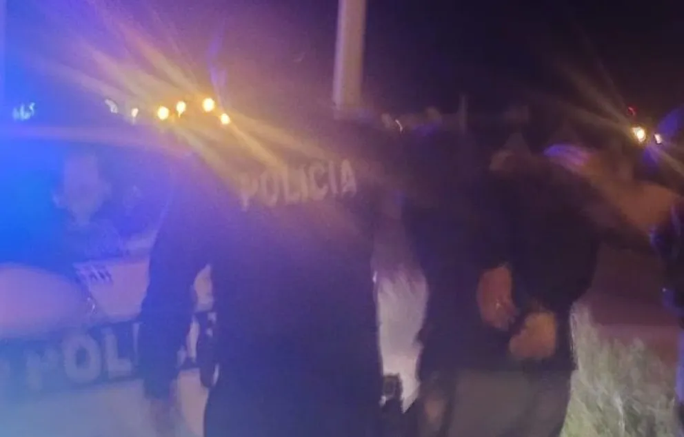 Rada Tilly: atraparon a dos sujetos cuando robaban en un domicilio