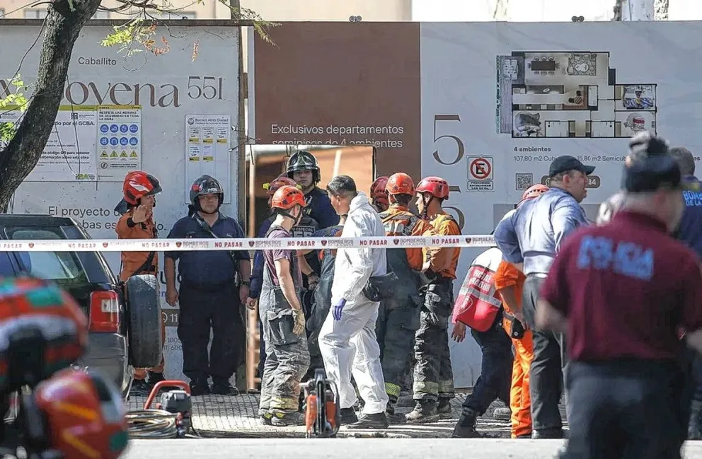 Derrumbe en una obra en Caballito: encontraron otro cuerpo y son dos los muertos