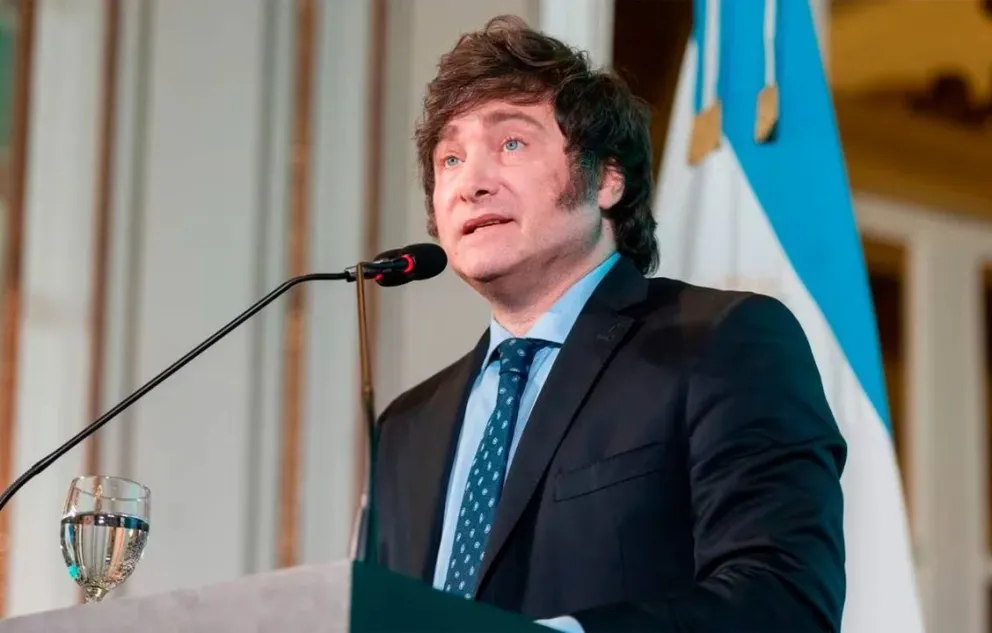 Milei viaja a Washington para disertar en una cumbre que organiza Donald Trump