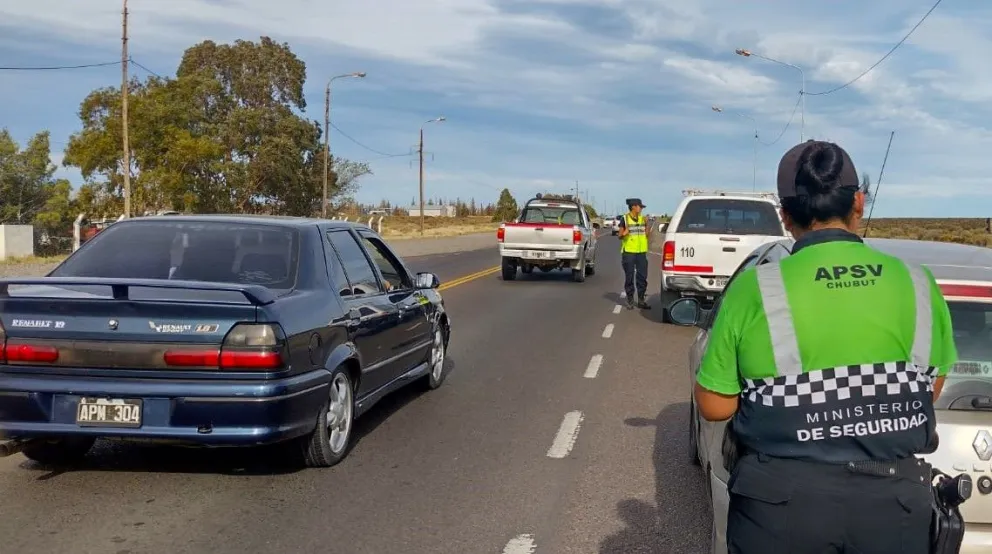Durante el fin de semana largo se controlaron más de 11 mil vehículos en Chubut