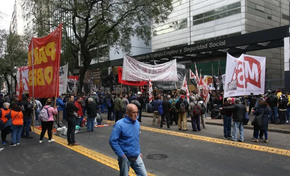 Sin acuerdo, el Consejo del Salario pasó a un cuarto intermedio y lo definiría el Gobierno