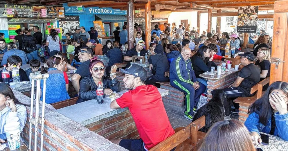 Artistas, artesanos y diseñadores en la nueva edición de la Fiesta del Pescador