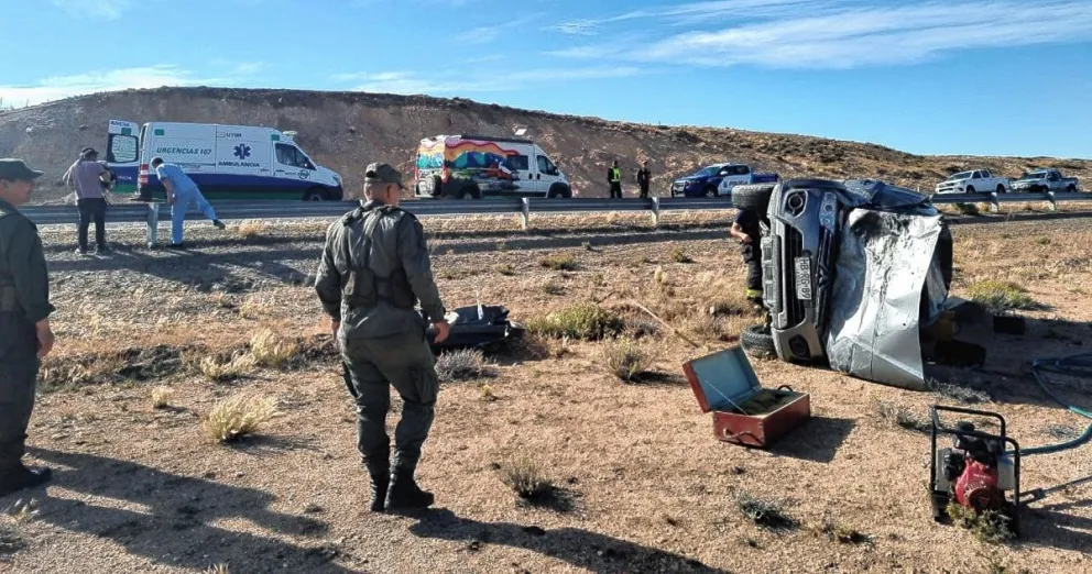 Familia chilena se salvó de milagro tras protagonizar espectacular vuelco en la ruta 40
