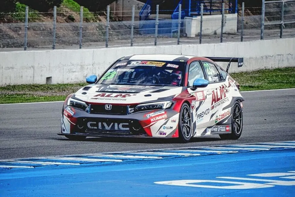 “Nacho” Montenegro corre en TCR Spain en Valencia
