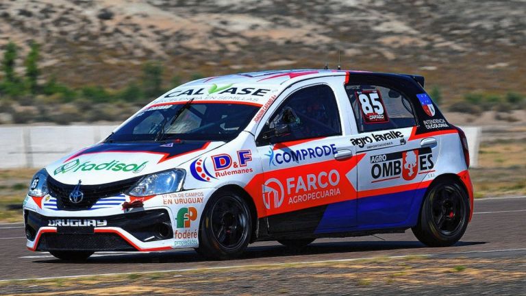 El uruguayo Joaquín Cafaro logró la pole position en la Clase 2