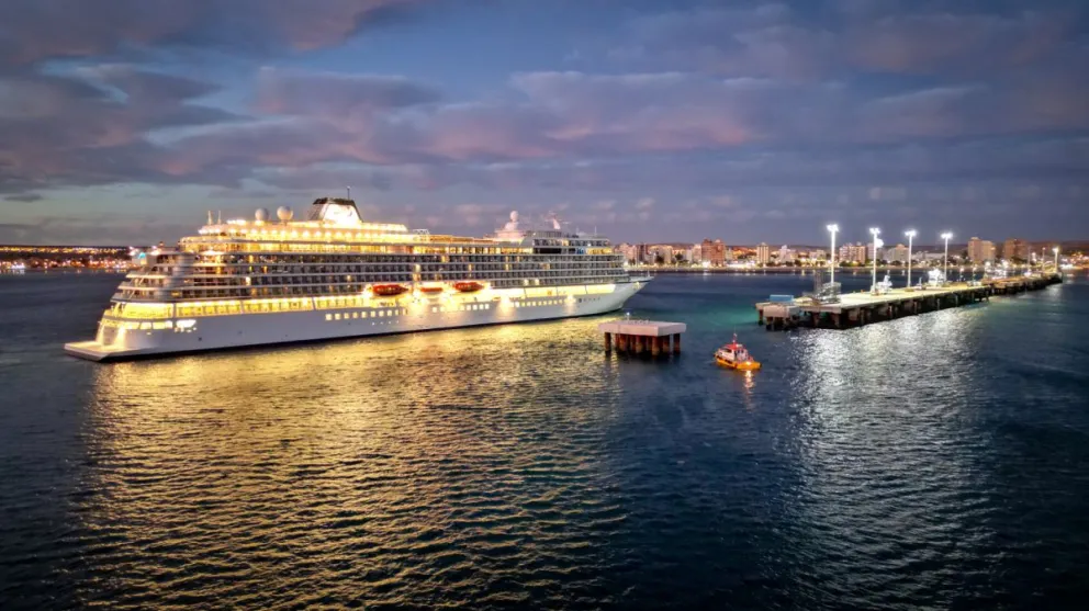 Temporada de Cruceros: el Viking Jupiter nuevamente en Puerto Madryn