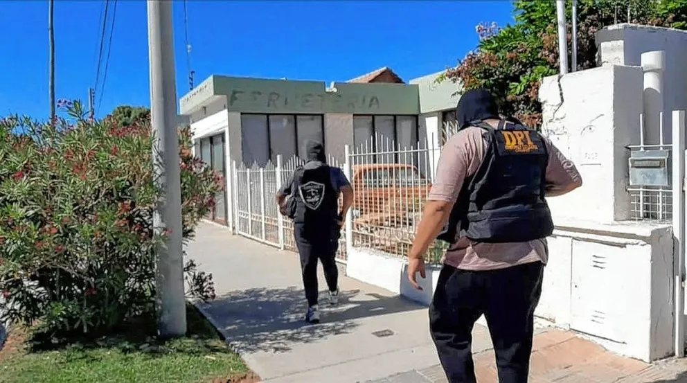 Allanamientos: Pedían dinero para “facilitar” el acceso a viviendas del IPV