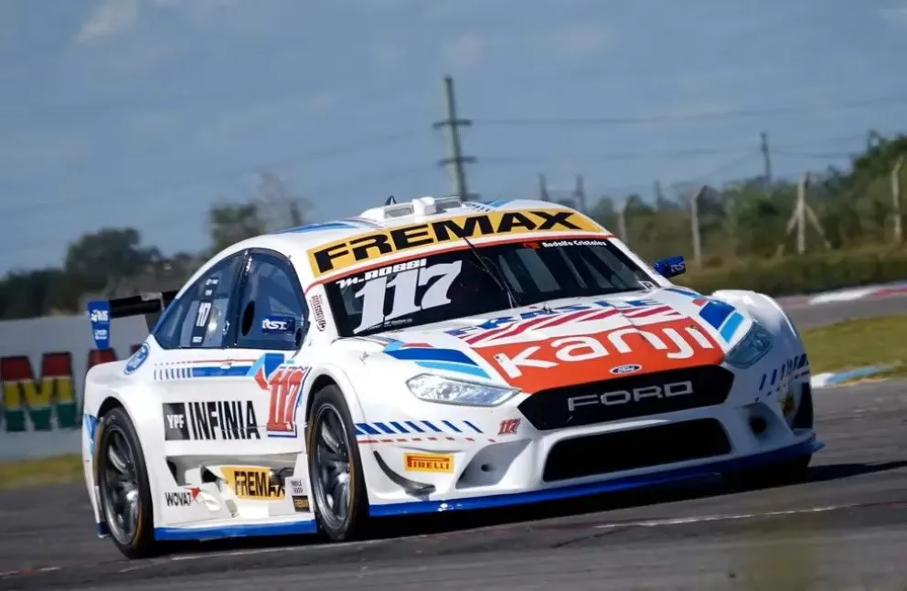 Top Race. Matías Rossi ganó la primera del año