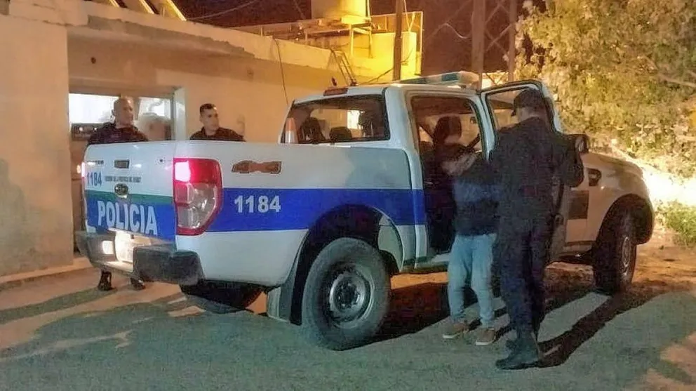 Fue a la Fiesta del Pescador, lo detuvieron en un control y comenzó a cumplir condena