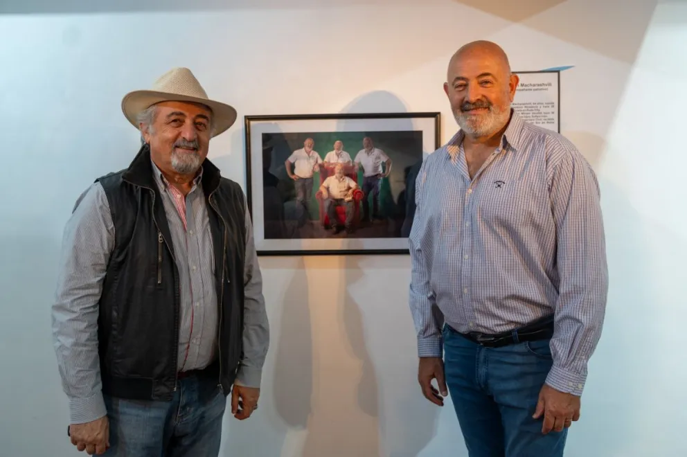Quedó inaugurada la muestra “Comodorenses con la fuerza del viento II”